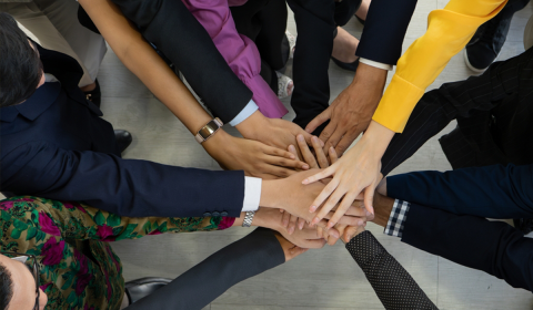 Mutuelle de prévention - mains ensemble 